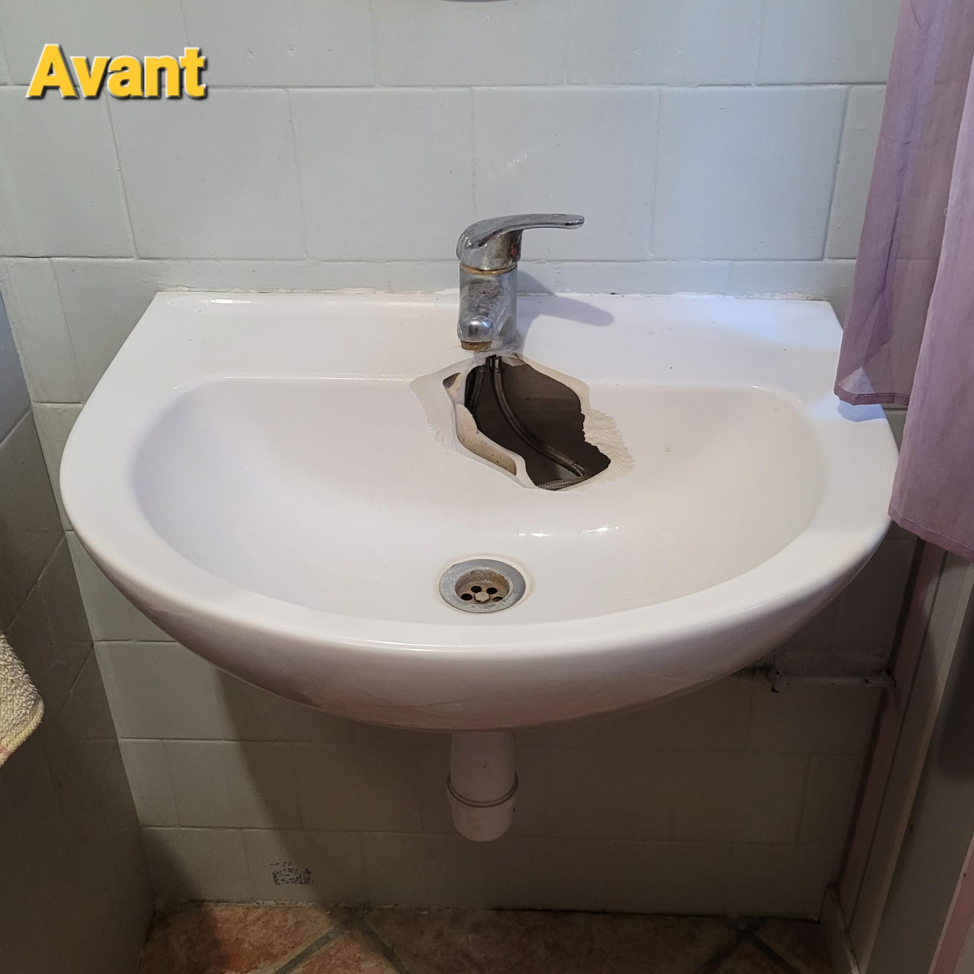 LAVABO MURAL SUSPENDU ALTERNA 1